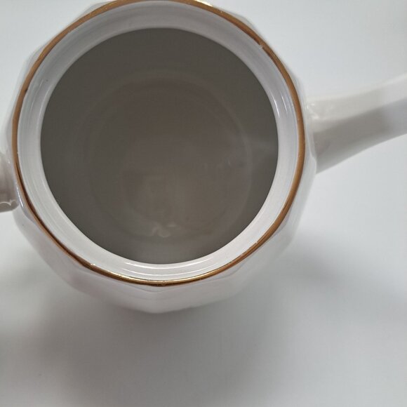 Vintage Ellgreave Genuine Ironstone Floral Teapot With Gold Trim - Picture 13 of 16